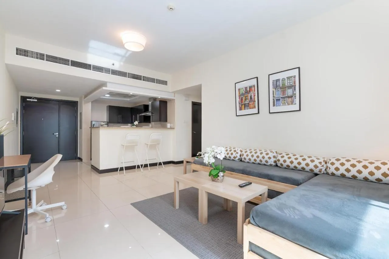 White Sage - Gorgeous Apartment In Jlt Near The Metro Station Dubai