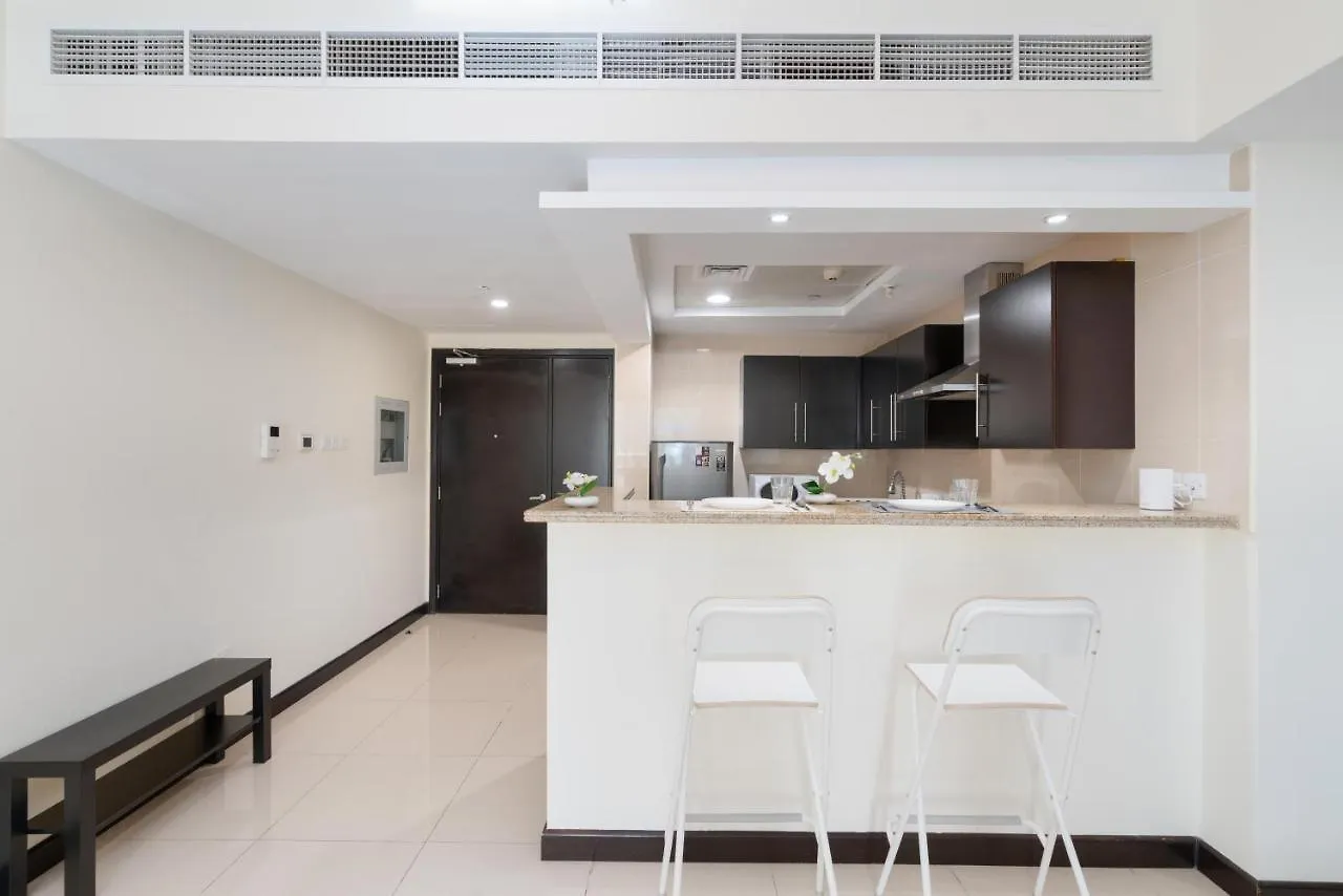 White Sage - Gorgeous Apartment In Jlt Near The Metro Station Dubai 0*,  United Arab Emirates