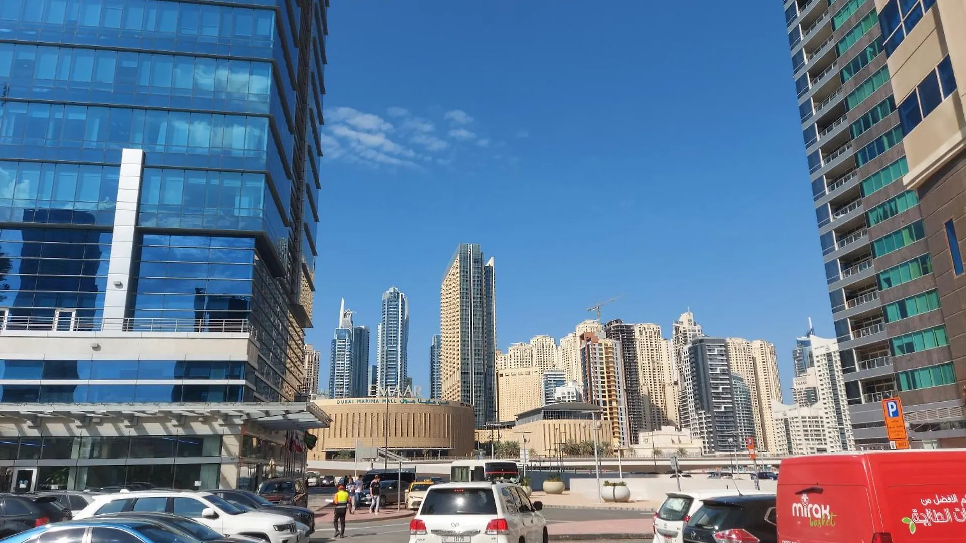 White Sage - Gorgeous Apartment In Jlt Near The Metro Station Dubai 0*,  United Arab Emirates